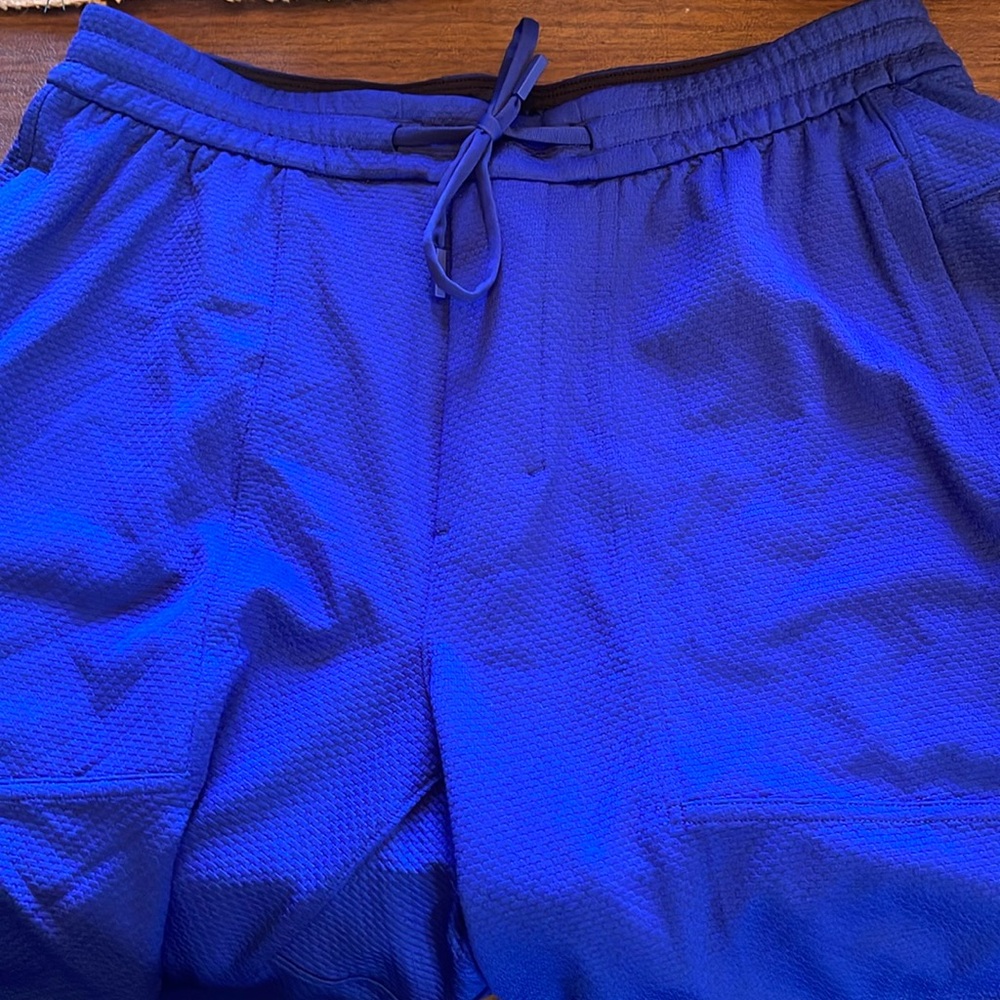 Men’s blue Lululemon athletic shorts, size medium